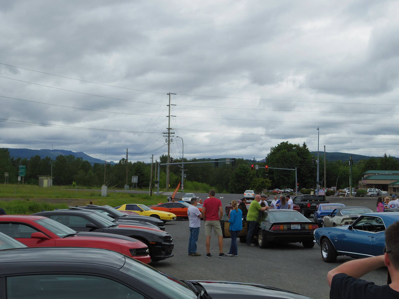 Illustration for article titled Columbia River Camaro Club St Helens Cruise